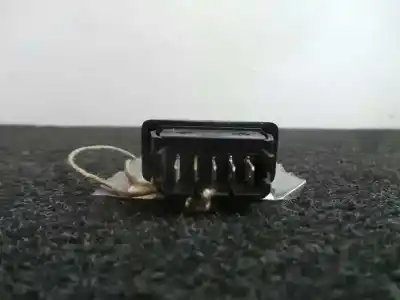 Автозапчастина б/у передній правий віконний вимикач для dacia logan mcv (ks_) 1.5 dci (ks0k) посилання на oem iam 22681  