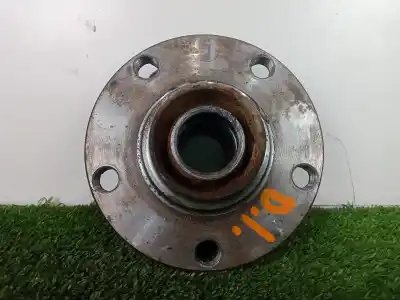 Second-hand car spare part hub assembly for audi a4 berlina (8e) 2.4 v6 30v cat (bdv) oem iam references 