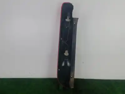 Автозапчастина б/у правий ліхтар для ford focus ii (da_, hcp, dp) 1.6 посилання на oem iam 4m5113404a 05-08  Автозапчастина б/у правий ліхтар для ford focus ii (da_, hcp, dp) 1.6 посилання на oem iam 4m5113404a 05-08