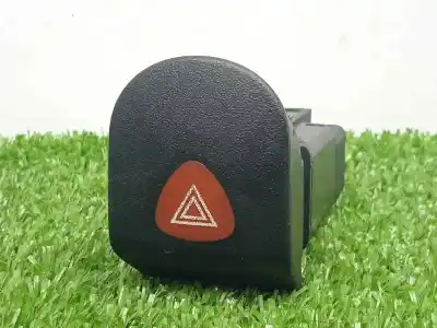 Peça sobressalente para automóvel em segunda mão Interruptor 4 Piscas - Emergência por RENAULT KANGOO (F/KC0) 1.4 Referências OEM IAM    Peça sobressalente para automóvel em segunda mão Interruptor 4 Piscas - Emergência por RENAULT KANGOO (F/KC0) 1.4 Referências OEM IAM