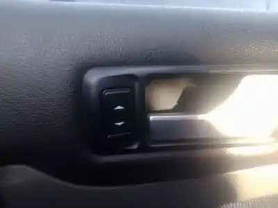 Second-hand car spare part right front power window switch for ford focus ii (da_, hcp, dp) 1.8 tdci oem iam references    Second-hand car spare part right front power window switch for ford focus ii (da_, hcp, dp) 1.8 tdci oem iam references
