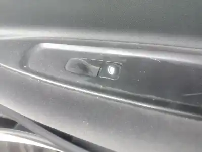 Автозапчастина б/у передній правий віконний вимикач для citroen c4 i (lc_) 1.6 hdi посилання на oem iam    Автозапчастина б/у передній правий віконний вимикач для citroen c4 i (lc_) 1.6 hdi посилання на oem iam