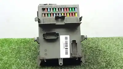 Pezzo di ricambio per auto di seconda mano scatola relè/fusibili per renault espace iv (jk0/1_) 1.9 dci (jk0u, jk0g) riferimenti oem iam 518832118   Pezzo di ricambio per auto di seconda mano scatola relè/fusibili per renault espace iv (jk0/1_) 1.9 dci (jk0u, jk0g) riferimenti oem iam 518832118