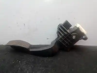 Second-hand car spare part accelerator pedal for opel corsa e (x15) 1.4 (08, 68) oem iam references 13305804   Second-hand car spare part accelerator pedal for opel corsa e (x15) 1.4 (08, 68) oem iam references 13305804