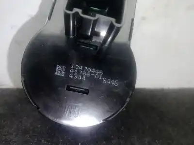 Second-hand car spare part switch for opel corsa e (x15) 1.4 (08, 68) oem iam references 13470446   Second-hand car spare part switch for opel corsa e (x15) 1.4 (08, 68) oem iam references 13470446