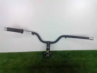 Second-hand car spare part handlebar for peugeot satelis 125 cm3 oem iam references   