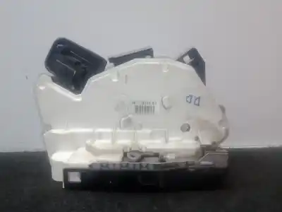 Peça sobressalente para automóvel em segunda mão fechadura da porta dianteira direita por volkswagen golf vi (5k1) 1.6 tdi referências oem iam 5k1837016