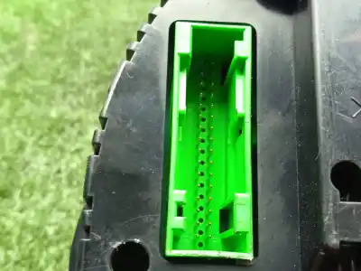 Автозапчасти б/у приборная доска за audi a4 b6 avant (8e5) 2.5 tdi ссылки oem iam 1036901830  