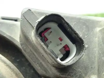 Pezzo di ricambio per auto di seconda mano faro anteriore destro per bmw 3 touring (e46) 320 d riferimenti oem iam 63126910956  01-05