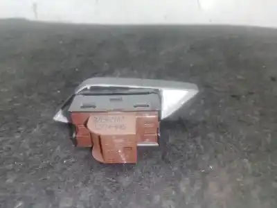 Автозапчастина б/у вимикач блокування дверей для audi a3 limousine (8vs, 8vm) 1.4 tsi посилання на oem iam 8v1962107  