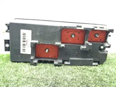 Автозапчасти б/у блок реле/предохранителей за opel vectra c (z02) 1.9 cdti (f69) ссылки oem iam 13205802 - 519181002  