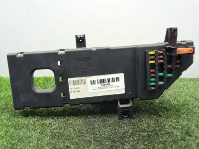 Автозапчасти б/у блок реле/предохранителей за opel vectra c (z02) 1.9 cdti (f69) ссылки oem iam 13223678 - 518897004  