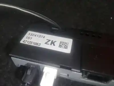 Second-hand car spare part antenna for opel insignia a (g09) 2.0 cdti (68) oem iam references 13241374 - 421251063  