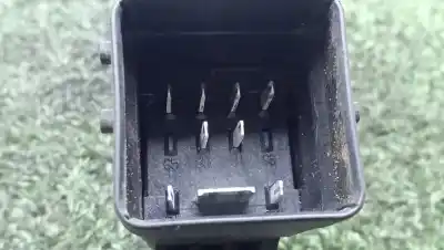 Автозапчастина б/у коробка передігрів для iveco daily vi furgón 33s12, 35s12, 35c12 посилання на oem iam 0281003039  