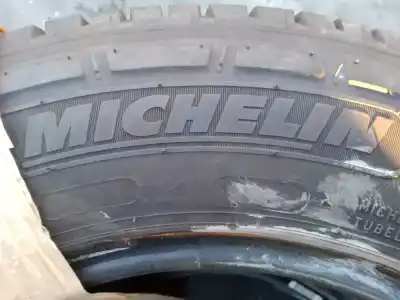 Peça sobressalente para automóvel em segunda mão pneu por iveco daily vi furgón 35s18, 35c18, 40c18, 50c18, 60c18, 65c18, 70c18 referências oem iam 225/65r16c-112/110t michelin agilis 3 112/110r - industrial