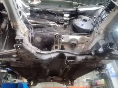 Peça sobressalente para automóvel em segunda mão charrió / suporte de eixo dianteiro por opel corsa e (x15) 1.4 (08, 68) referências oem iam 