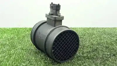Peça sobressalente para automóvel em segunda mão Medidor De Massa De Ar por PEUGEOT BIPPER TEPEE 1.3 HDI 75 Referências OEM IAM F00C2G8003  
