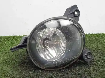 Second-hand car spare part right fog light for toyota corolla verso (r1) 2.2 d-4d sol oem iam references 812100f010