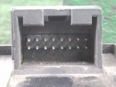 Peça sobressalente para automóvel em segunda mão botão / interruptor elevador vidro dianteiro esquerdo por audi a3 (8l) 1.9 tdi referências oem iam 4b0959851  