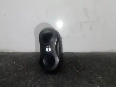 Second-hand car spare part door lock switch for dacia duster (hs_) 1.5 dci (hsaj) oem iam references 