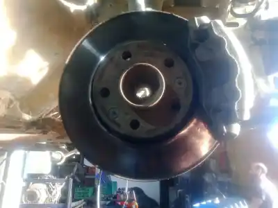 Second-hand car spare part front right knuckle for dacia duster (hs_) 1.5 dci (hsmc) oem iam references 8200881916