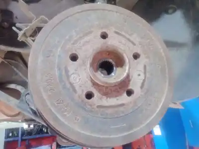 Second-hand car spare part rear left knuckle for dacia duster (hs_) 1.5 dci (hsmc) oem iam references 430194050r