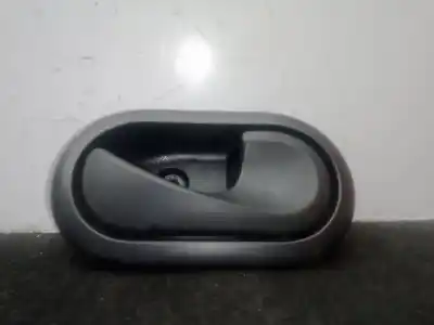Second-hand car spare part interior right front handle for dacia duster (hs_) 1.5 dci (hsmc) oem iam references 8200733847