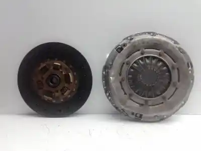 Pezzo di ricambio per auto di seconda mano Kit Frizione per KIA CERATO 1.6 CRDI Riferimenti OEM IAM KIC38  
