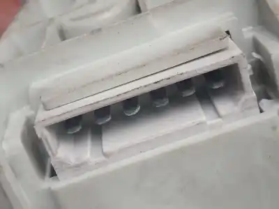 Peça sobressalente para automóvel em segunda mão farolim traseiro direito por audi a3 (8l1) 1.9 tdi referências oem iam 8l0945096b  