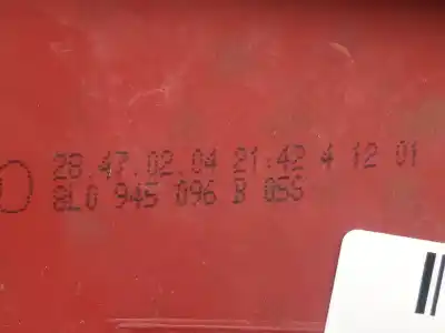 Peça sobressalente para automóvel em segunda mão farolim traseiro direito por audi a3 (8l1) 1.9 tdi referências oem iam 8l0945096b  