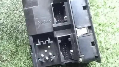 Peça sobressalente para automóvel em segunda mão botão / interruptor elevador vidro dianteiro esquerdo por bmw 5 (e39) 525 d referências oem iam 6904306  