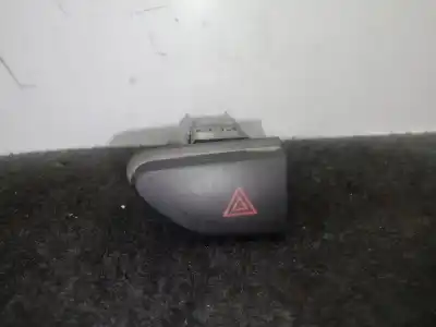 Second-hand car spare part hazard warning lights for dacia duster (hs_) 1.5 dci (hsmc) oem iam references 252907372r