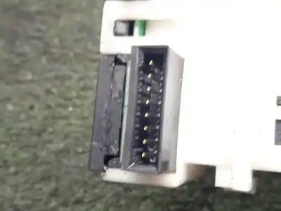 Peça sobressalente para automóvel em segunda mão comutador de limpa vidros por nissan note (e11, ne11) 1.5 dci referências oem iam 9901sn  