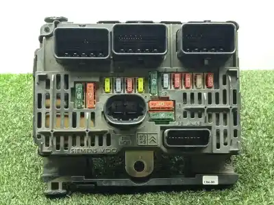 Pezzo di ricambio per auto di seconda mano scatola relè/fusibili per citroen c4 i (lc_) 1.4 16v riferimenti oem iam 6500ck - s118983004q - bsml0400