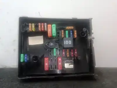Second-hand car spare part fuse box unit for volkswagen golf vi (5k1) 1.6 tdi oem iam references 1k0937125d - 01718130