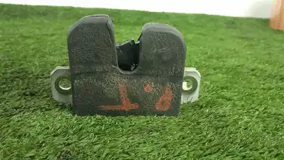 Second-hand car spare part trunk lock for seat leon (1m1) 1.9 tdi oem iam references 6l6827505a  