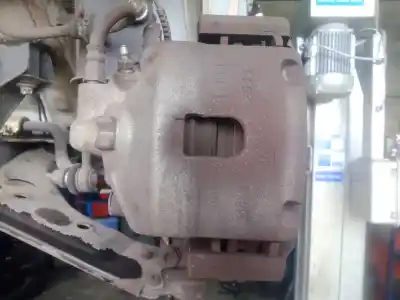 Peça sobressalente para automóvel em segunda mão pinça de travão dianteira esquerda por opel corsa e (x15) 1.4 (08, 68) referências oem iam 