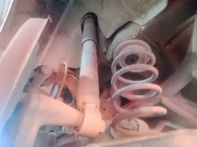 Second-hand car spare part rear left shock absorber for volkswagen golf vi (5k1) 1.6 tdi oem iam references 