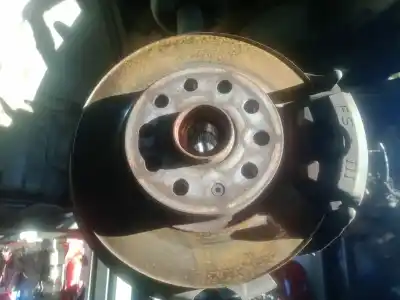 Second-hand car spare part front right knuckle for volkswagen golf vi (5k1) 1.6 tdi oem iam references 