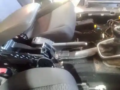 Second-hand car spare part handbrake lever for volkswagen golf vi (5k1) 1.6 tdi oem iam references 