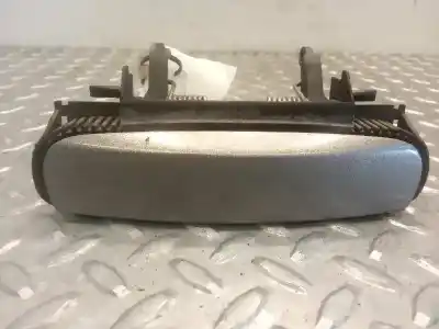 Second-hand car spare part exterior right front door handle for audi a4 berlina (8e) 1.9 tdi (96kw) oem iam references 4b0839885