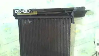 Peça sobressalente para automóvel em segunda mão condensador / radiador de ar condicionado por bmw serie 3 berlina (e90) 318d referências oem iam 