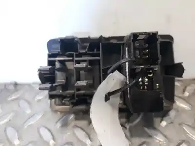 Second-hand car spare part headlights switch for renault clio iii expression oem iam references 8200379685  