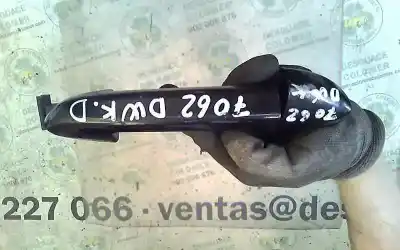 Pezzo di ricambio per auto di seconda mano maniglia esterna posteriore destra per volkswagen passat berlina (3c2) advance riferimenti oem iam 3c0837206fkz