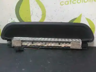 Peça sobressalente para automóvel em segunda mão farolim de travão central por bmw serie 5 berlina (e60) 3.0 turbodiesel cat referências oem iam 