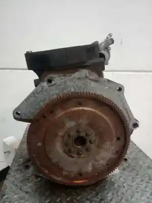Pezzo di ricambio per auto di seconda mano bloccare per chrysler voyager (rg) motor 2.8 ltr. - 110 kw crd cat riferimenti oem iam 6y106514r  6y106514r