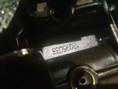 Pezzo di ricambio per auto di seconda mano bloccare per chrysler voyager (rg) motor 2.8 ltr. - 110 kw crd cat riferimenti oem iam 6y106514r  6y106514r