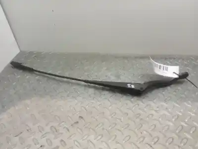 Second-hand car spare part LEFT FRONT WINDSHIELD WIPER ARM for OPEL CORSA D  OEM IAM references 1270809  