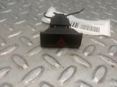 Second-hand car spare part hazard warning lights for seat leon (5f1) 1.6 tdi oem iam references 5f0953235b Second-hand car spare part hazard warning lights for seat leon (5f1) 1.6 tdi oem iam references 5f0953235b