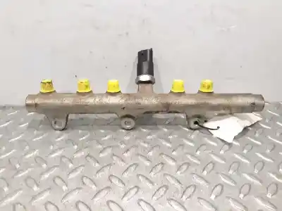 Pezzo di ricambio per auto di seconda mano rampa iniettori per fiat stilo (192) 1.9 jtd cat riferimenti oem iam 0445214016  
